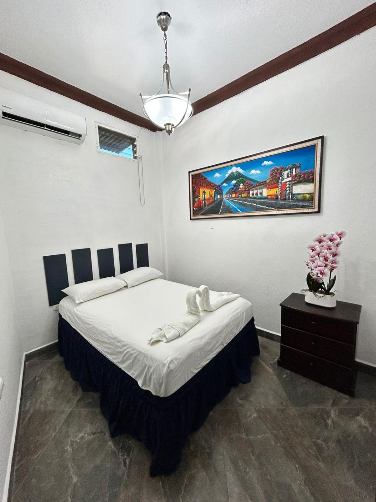 Hostal Casa de Grethel Flores Exterior foto