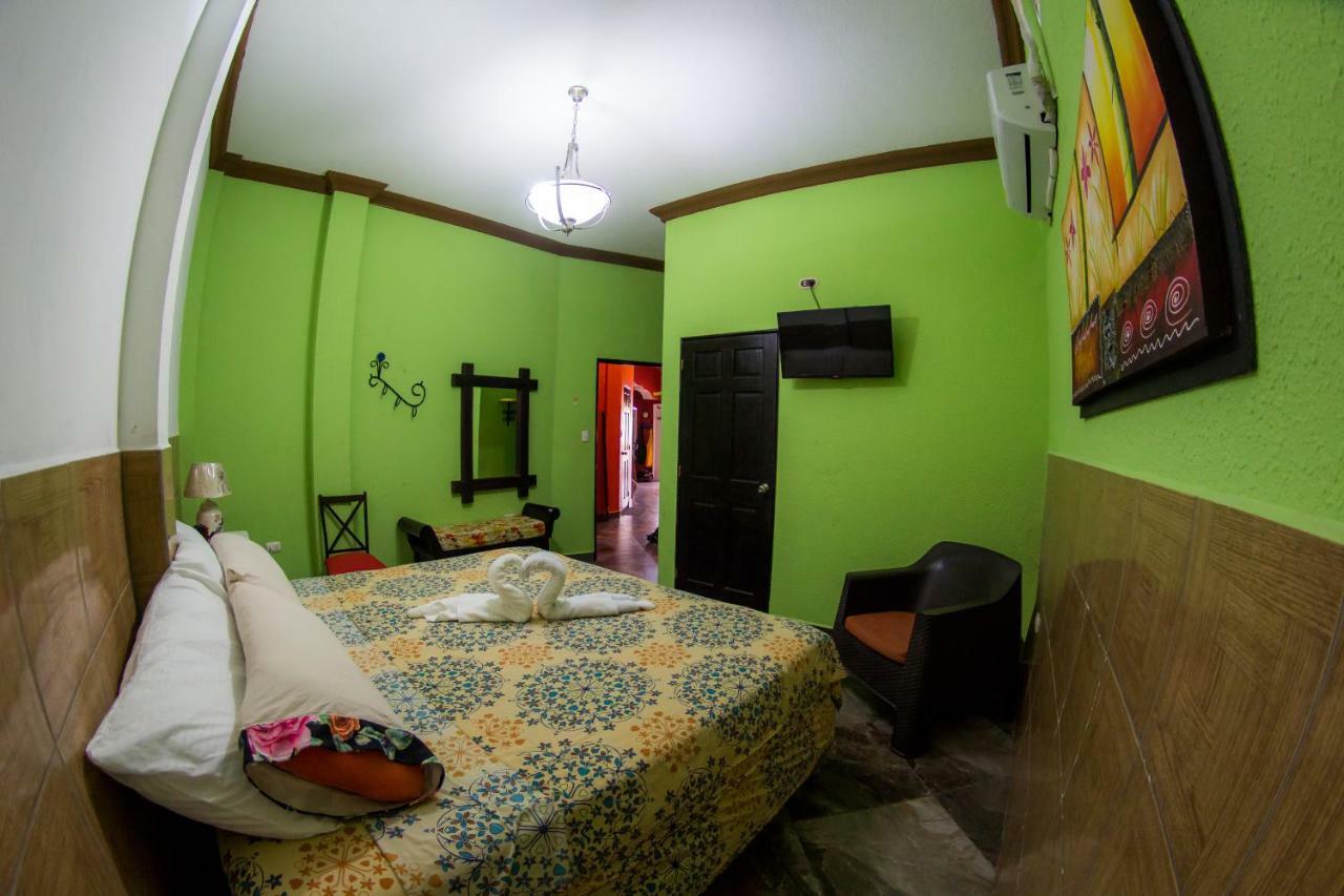 Hostal Casa de Grethel Flores Exterior foto